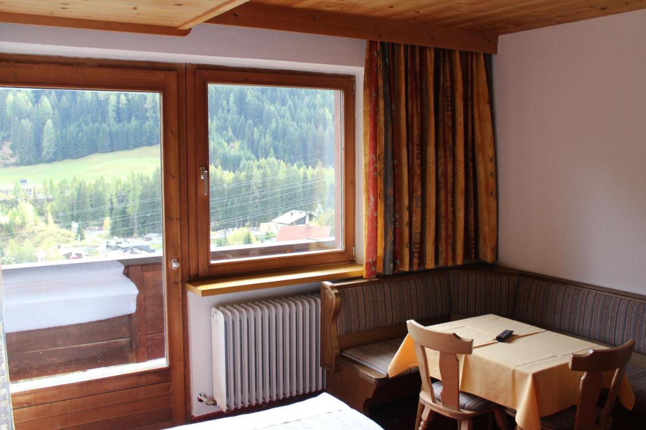 Pension Jaegerhof Sankt Anton am Arlberg Extérieur photo