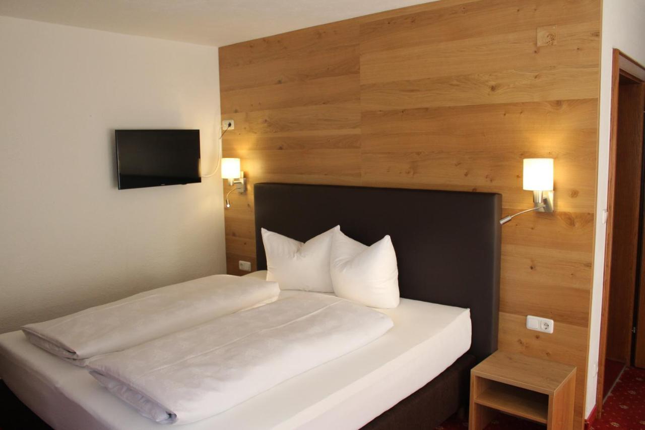 Pension Jaegerhof Sankt Anton am Arlberg Extérieur photo